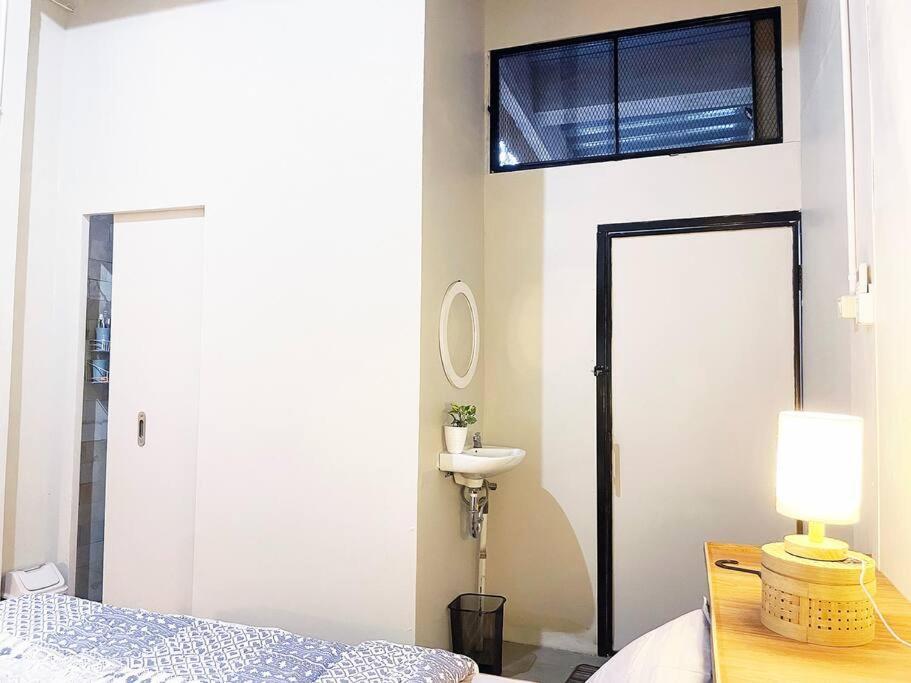 Teras Sabin Hotel Ngabean Екстериор снимка