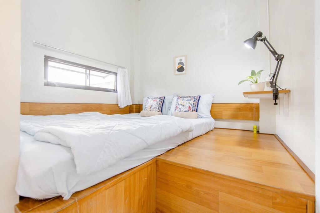 Teras Sabin Hotel Ngabean Екстериор снимка