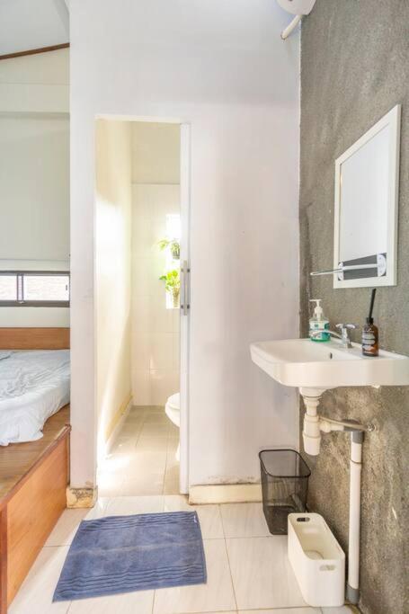 Teras Sabin Hotel Ngabean Екстериор снимка